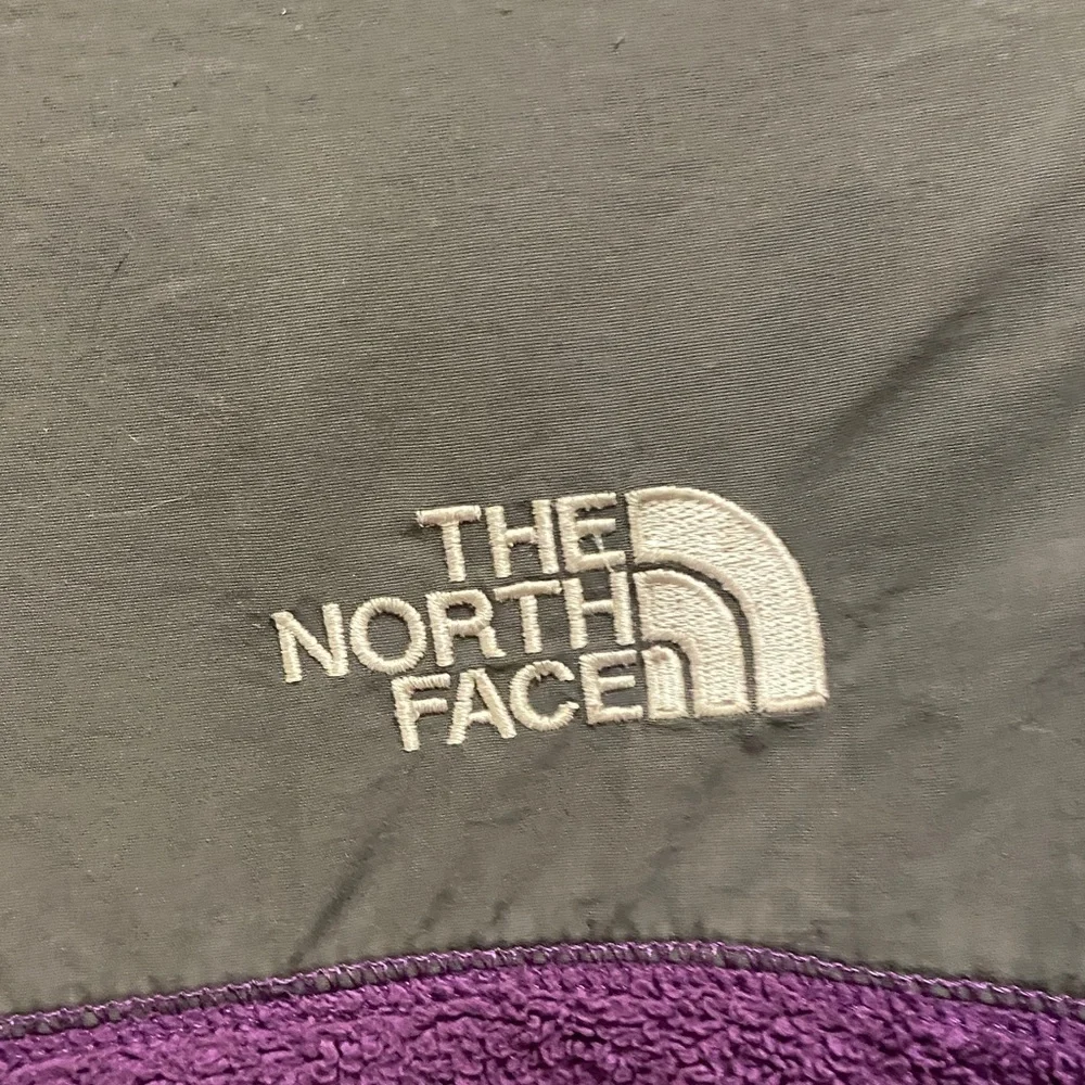 Girls The North Face Purple and Gray Fleece Jacket size large